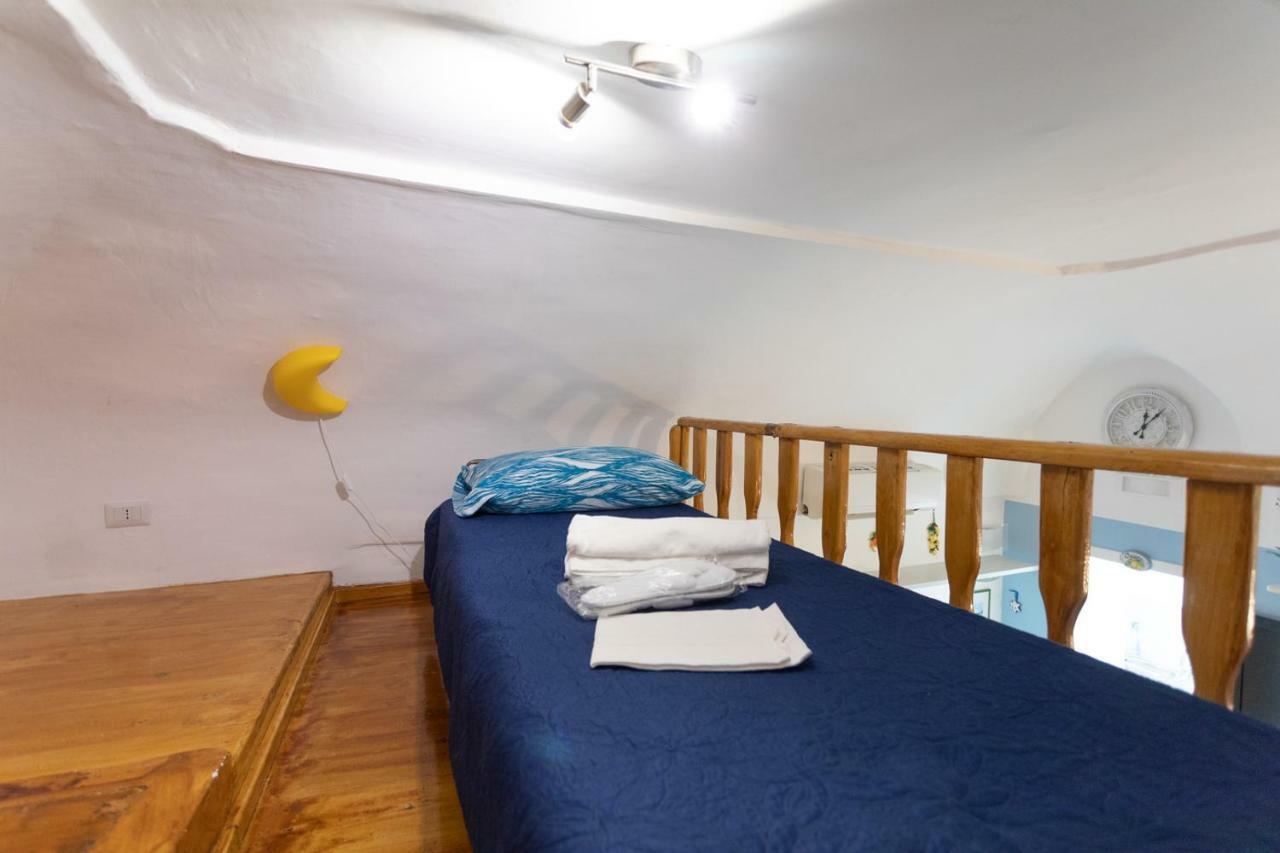 Casa Vacanze Freeholiday House Мінорі Екстер'єр фото